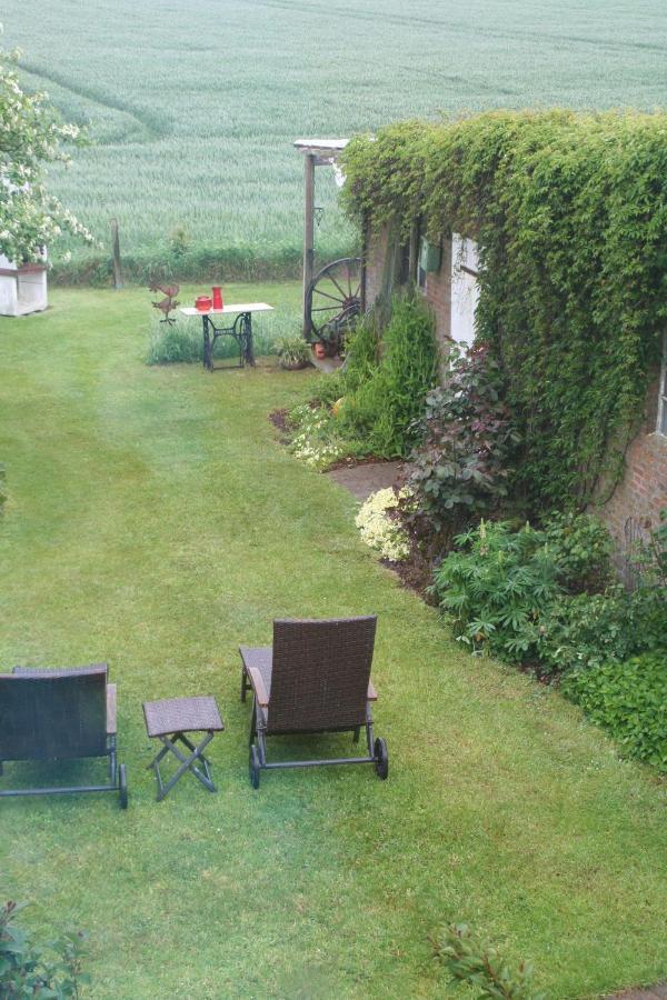 Ferienhof-Carstensen-Wohnung-Leuchtturm Suderende  Bagian luar foto