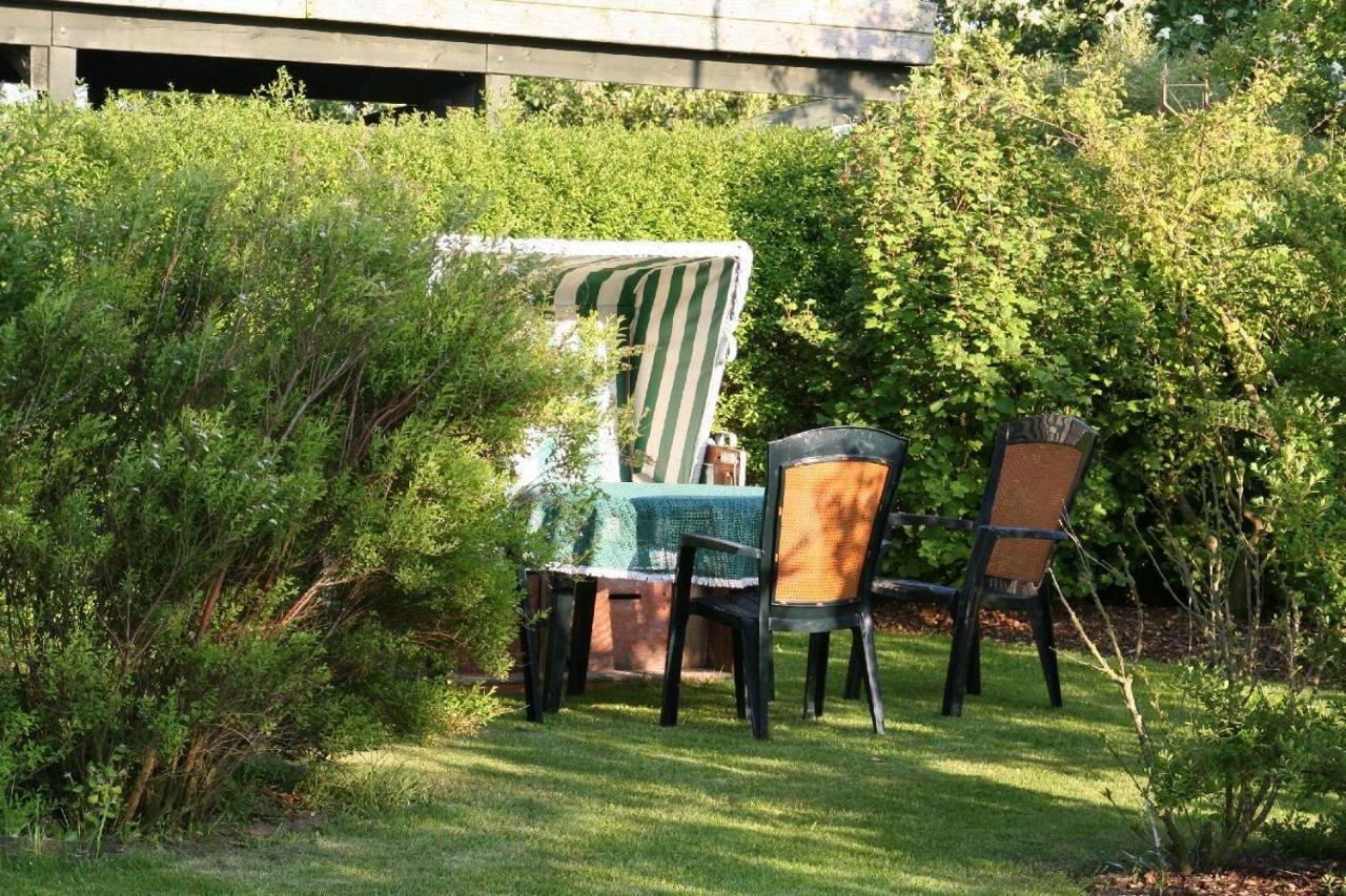 Ferienhof-Carstensen-Wohnung-Leuchtturm Suderende  Bagian luar foto