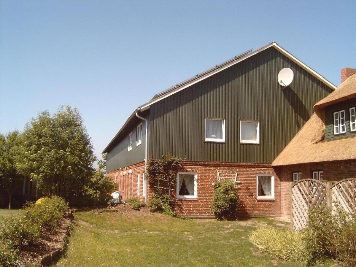 Ferienhof-Carstensen-Wohnung-Leuchtturm Suderende  Bagian luar foto